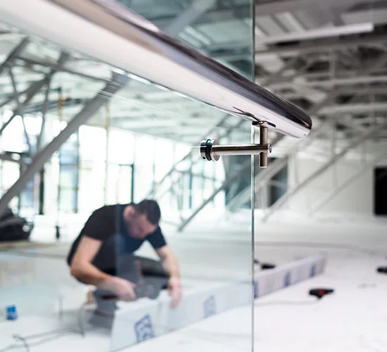 Stuart, FL highly skilled glass repair technicians